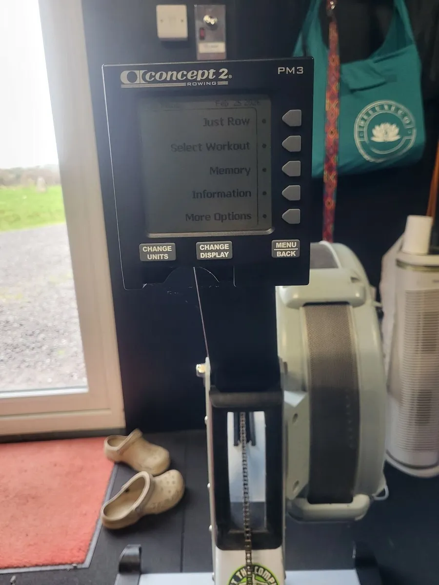 Concept 2 rowing machine - Image 1