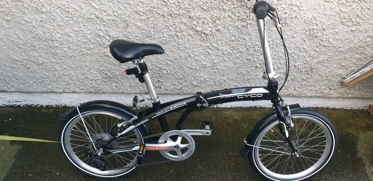 Cyco aluminium folding bike - Image 1
