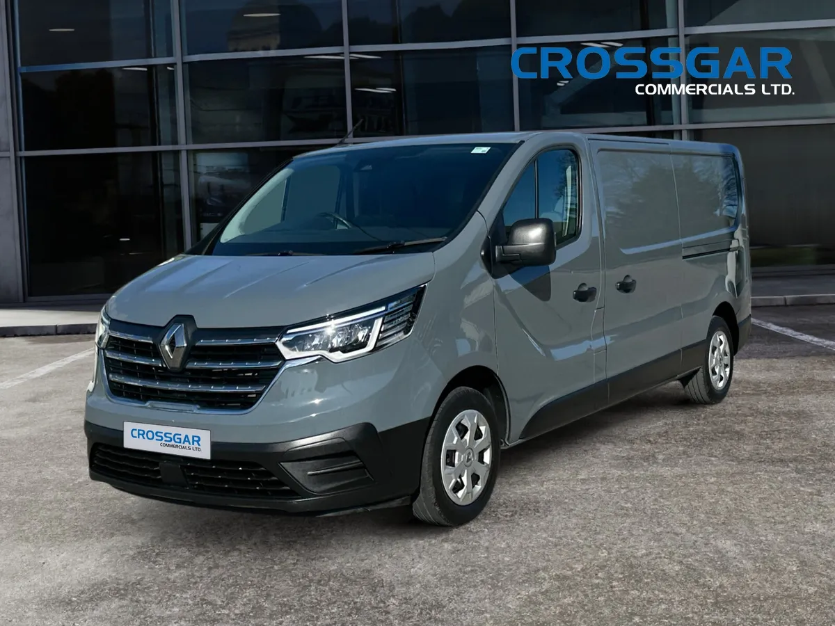 Renault Trafic 2024 LWB ADVANCE MODEL - Image 2