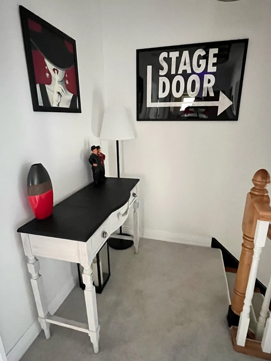 Console Table 107 x 40 x 81cm - Image 4