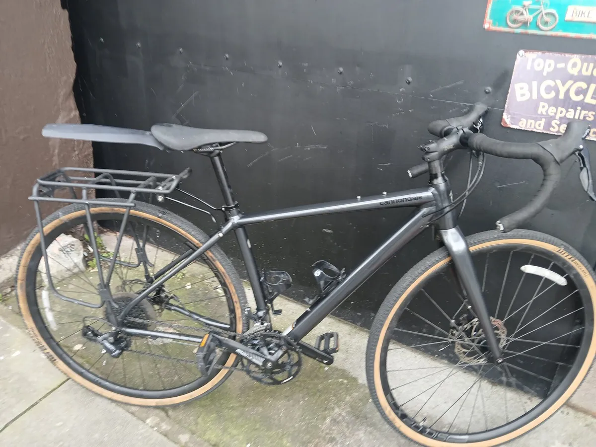 CANNONDALE TOPSTONE GRAVEL BIKE