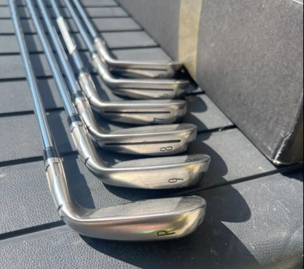 Taylormade Sim 2 Max Left Hand Irons - Image 1