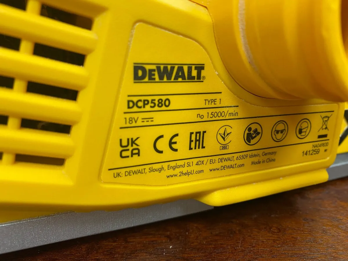 DeWalt Planer Bare - Image 2