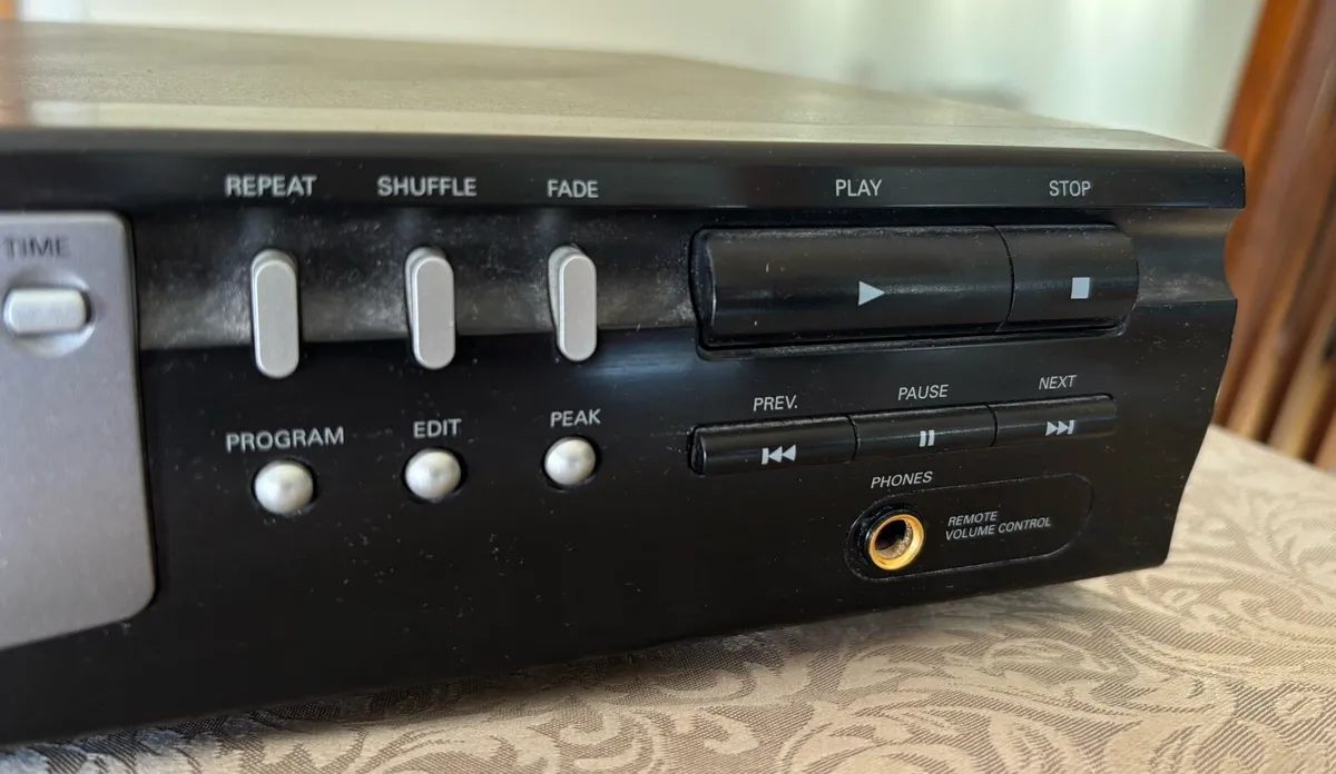 Phillips cd player cd 723 - Image 2