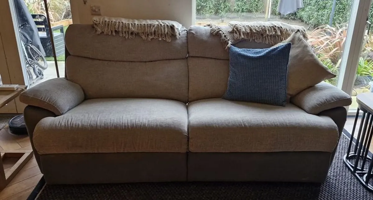 sofa - Image 1