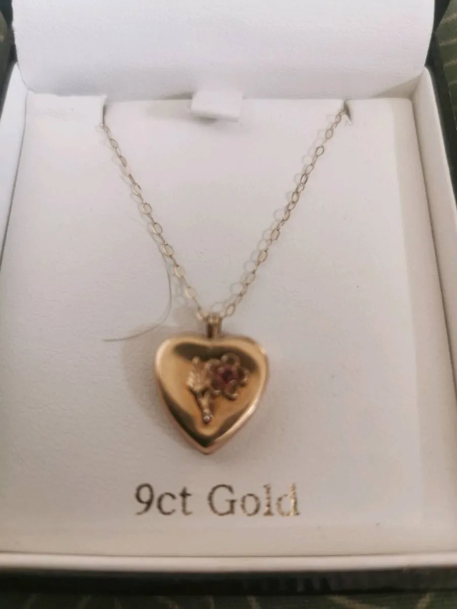 9ct gold ladies necklace - Image 2