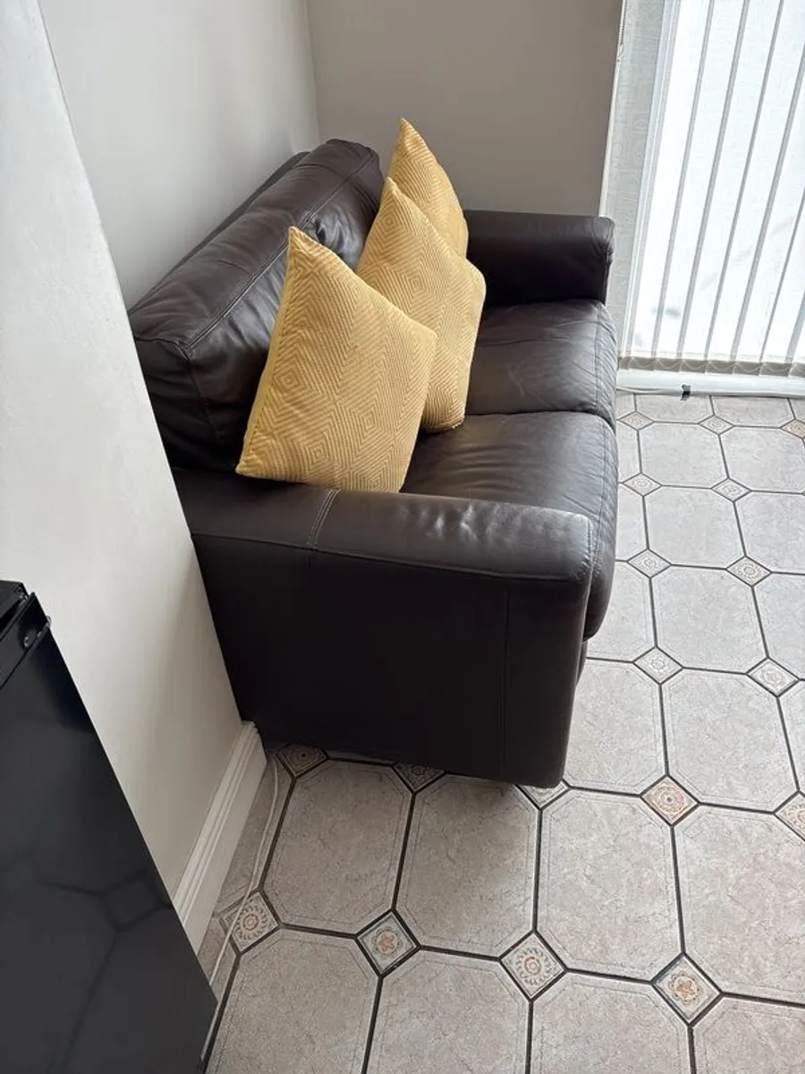 Compact 2 seater brown leather sofa - Image 2