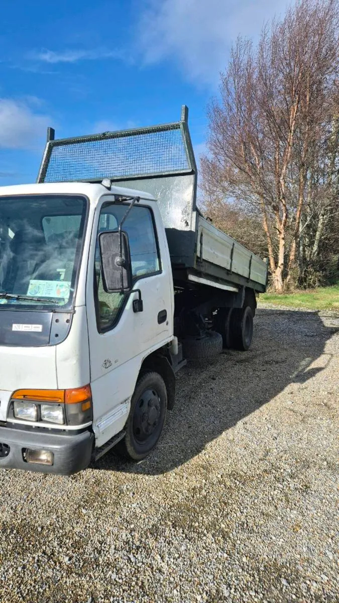ISUZU  NPR pick  up - Image 2