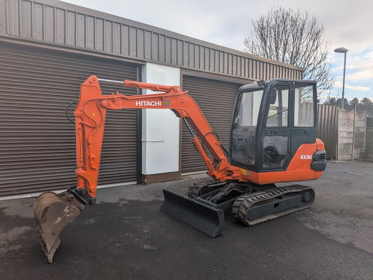 1998 Hitachi Ex30-3  Mini Excavator - Image 1