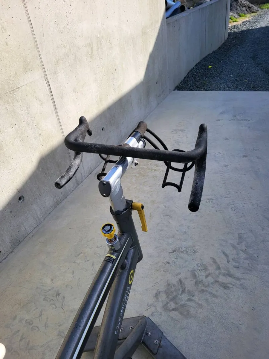 Exercise bike - Image 3