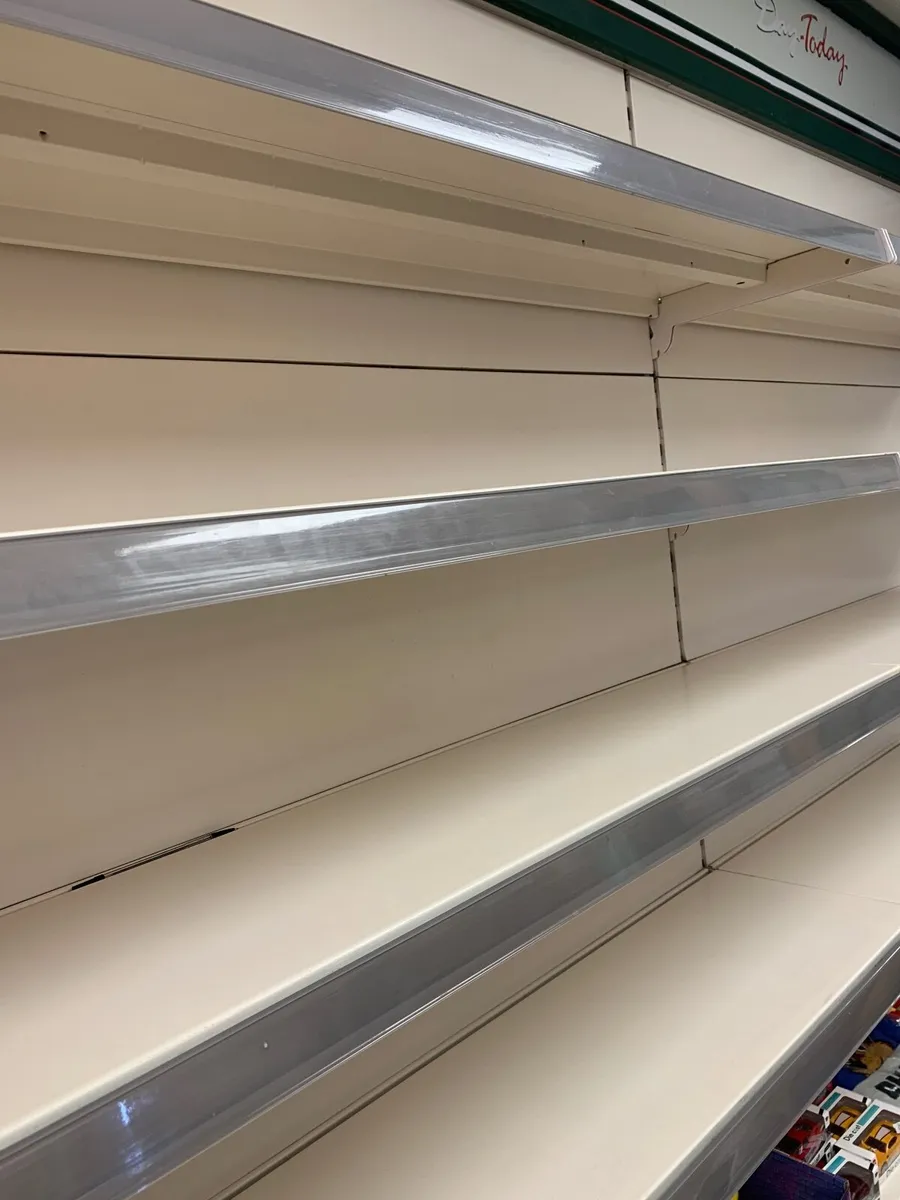 Shop shelving - Image 2