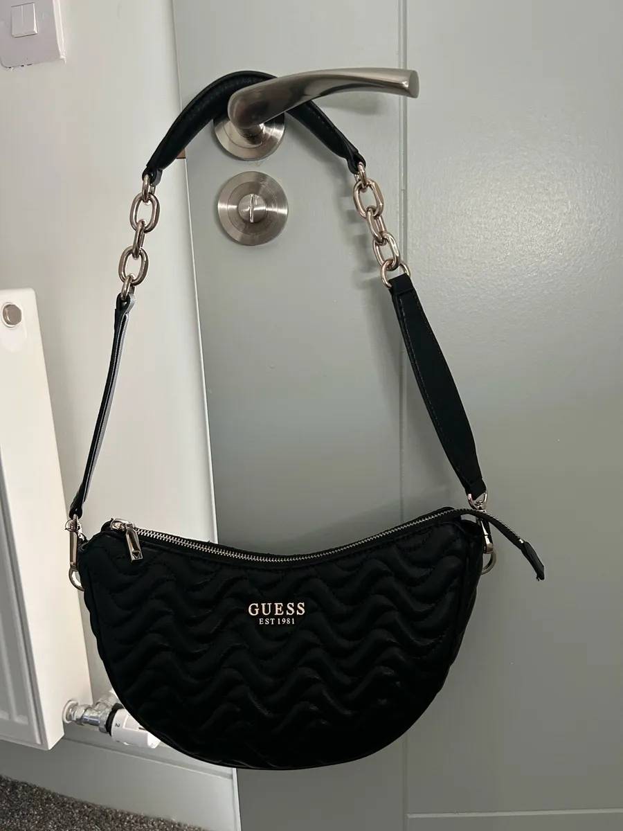 Guess Moon bag - Image 1