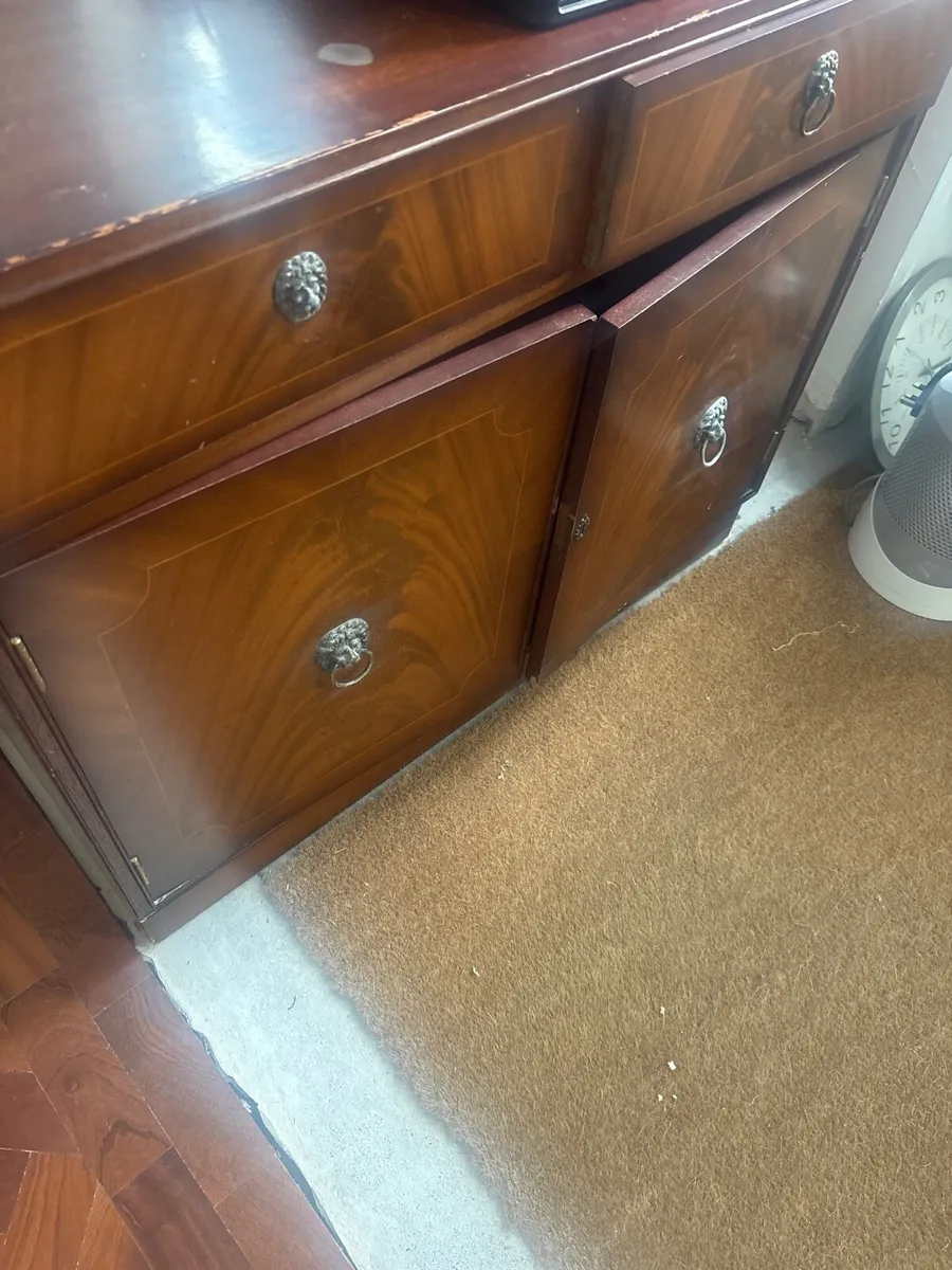 Mirrored Book case - Image 4