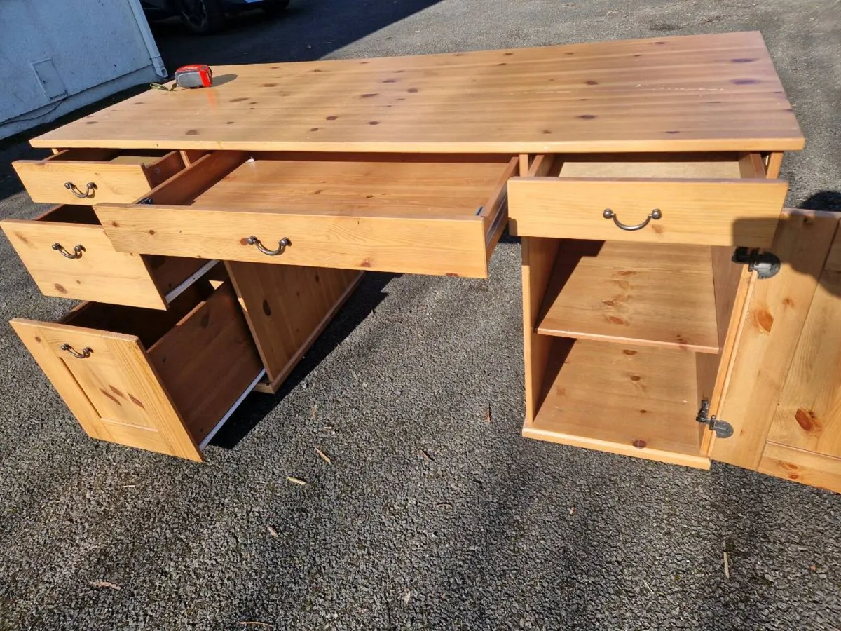 Desk with drawers - Image 3