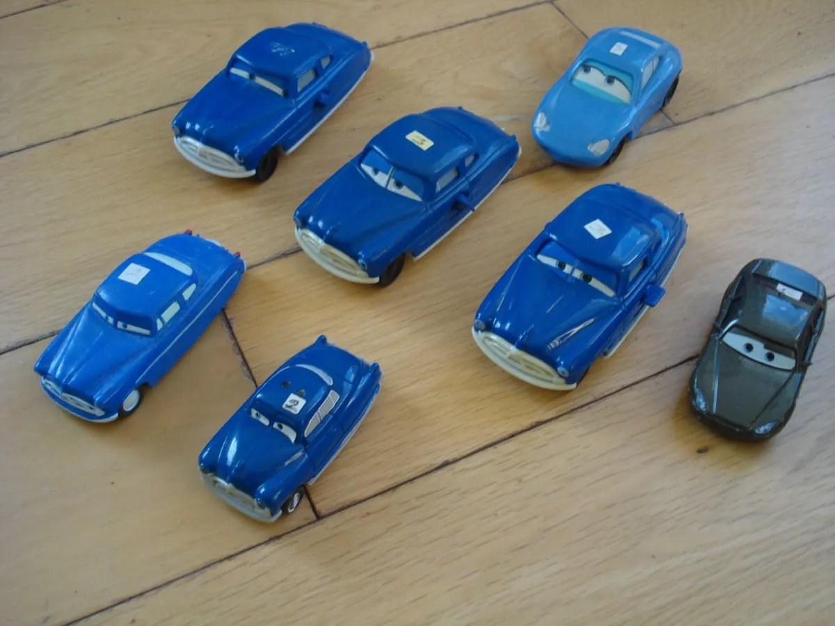 CARS DISNEY PIXAR  MOVIE  MODEL CARS & TRUCKS. 15. - Image 4