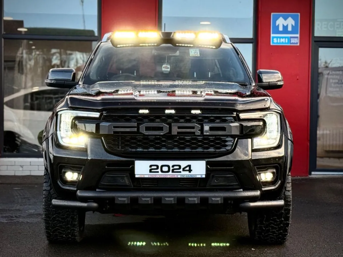 Ford Ranger WILDTRAK ECOBLUE // HUGE SPEC & FULLY - Image 2