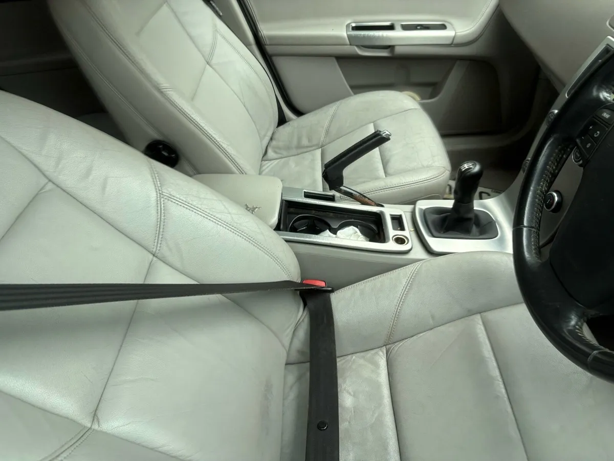 Volvo V50 500 euro no nct or tax - Image 2