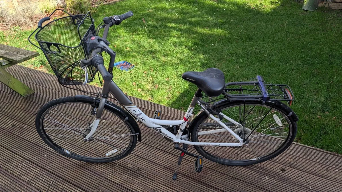 Ladies Elyse bike - Image 1