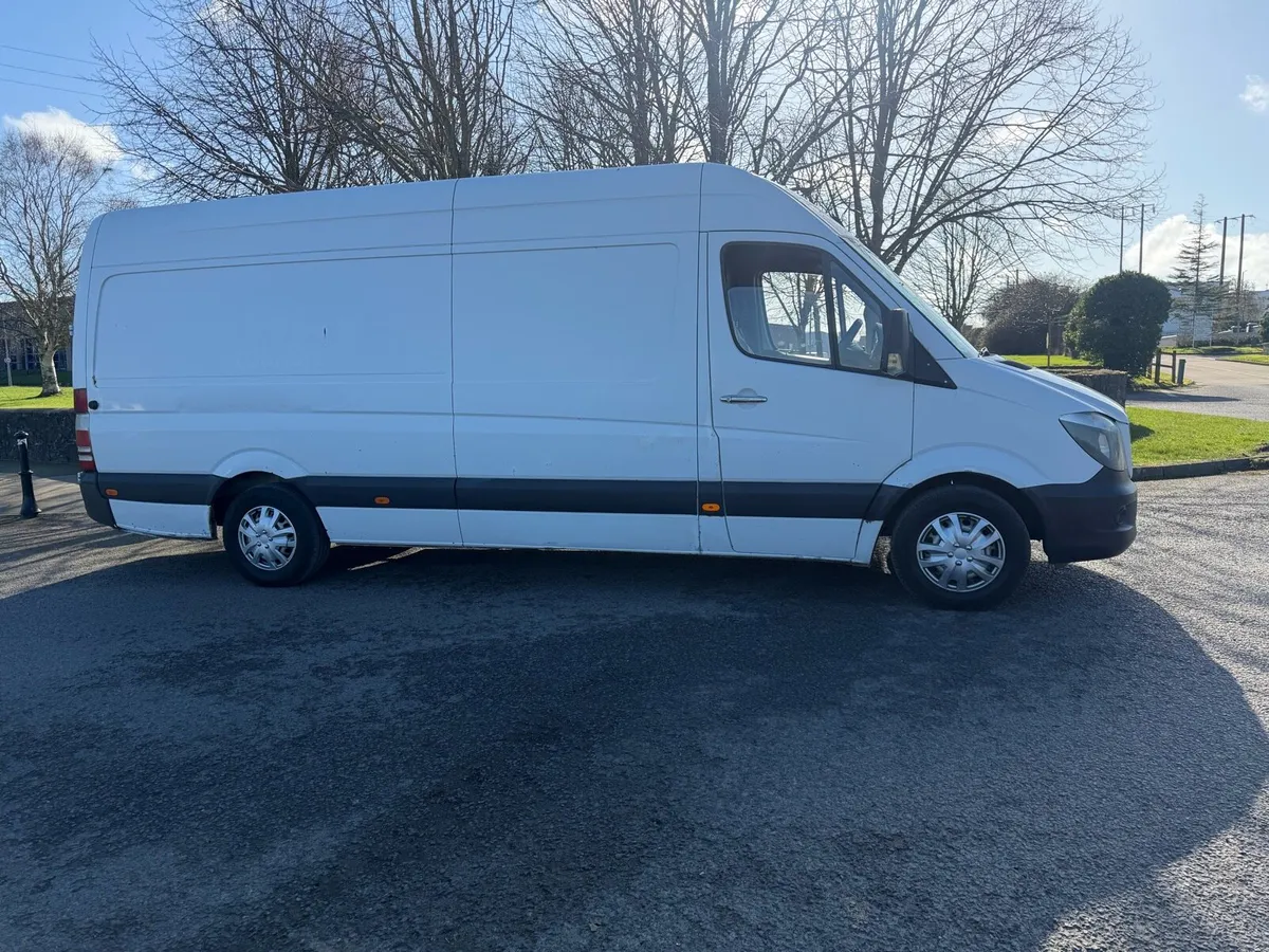 161 MERCEDES SPRINTER 2.2 DIESEL TAX 04/26 - Image 2