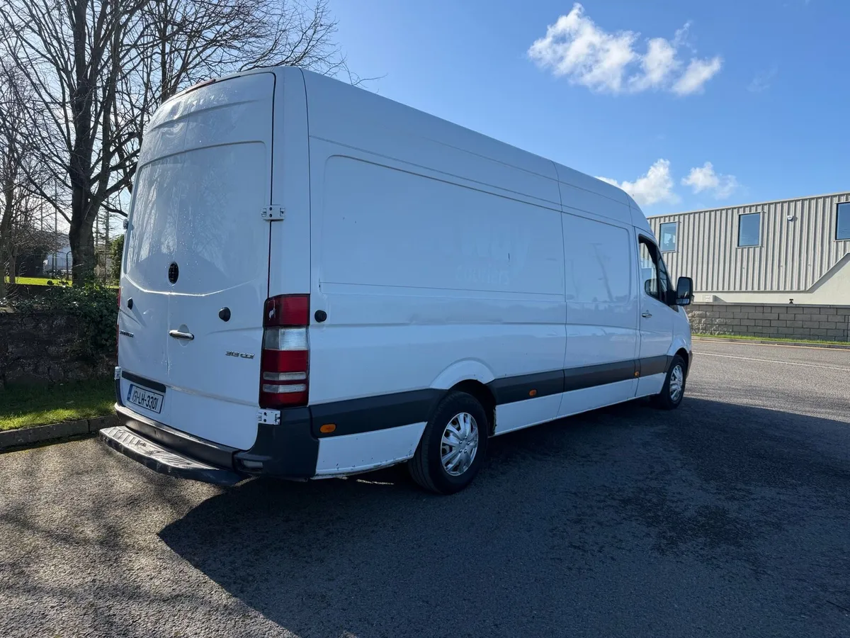 161 MERCEDES SPRINTER 2.2 DIESEL TAX 04/26 - Image 3