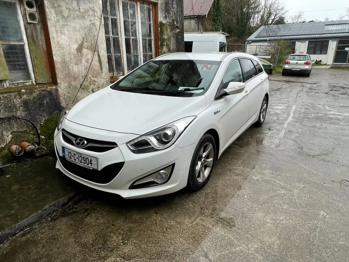 Hyundai i40 Estate 2012 1.7L. NEEDS NEW ENGINE! - Image 1