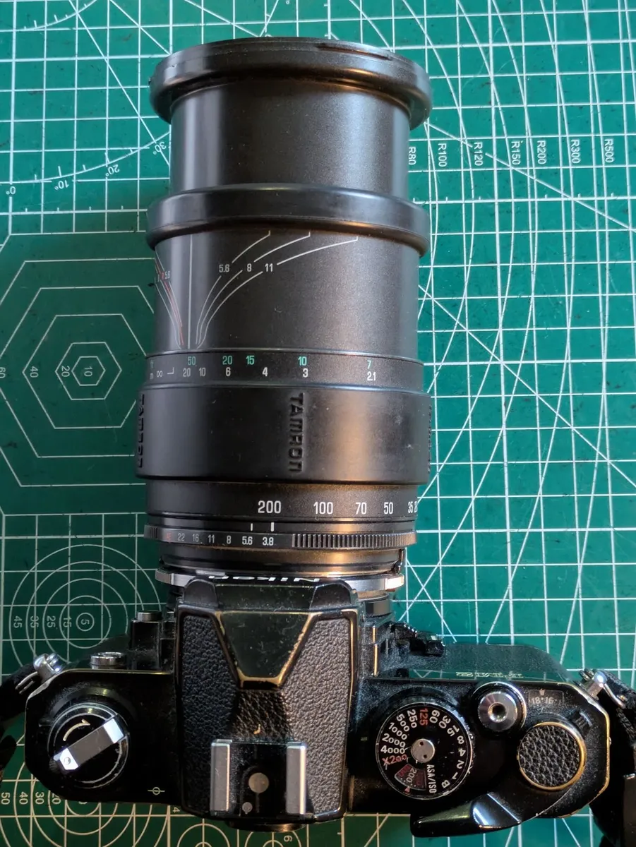 Nikon F mount Tamron Adaptall 28-200 zoom lens - Image 4