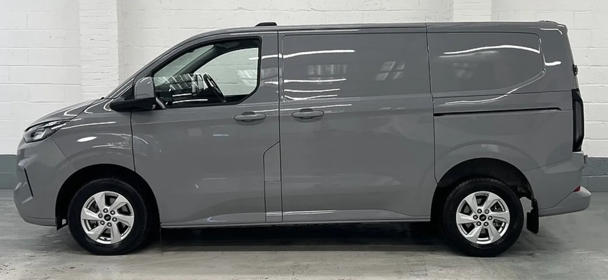 2024 Ford Transit Custom Panel Van - Image 2