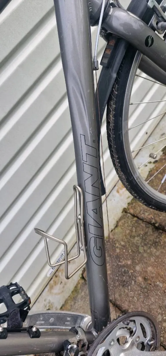 Bicycle giant - Image 3