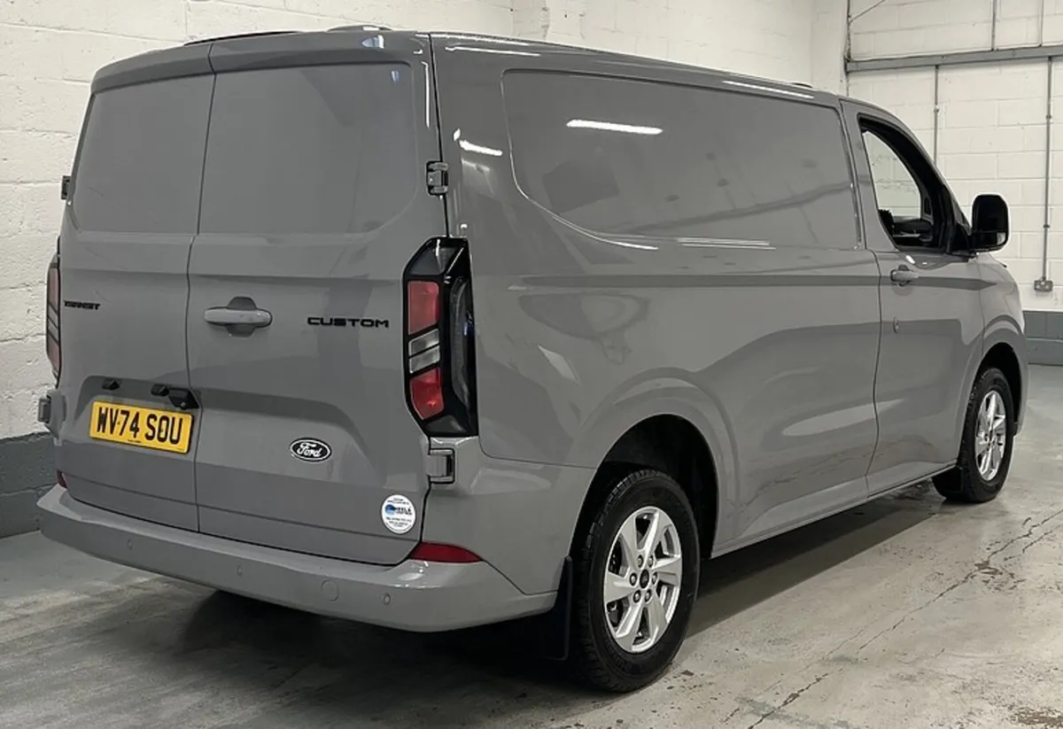 2024 Ford Transit Custom Panel Van - Image 3