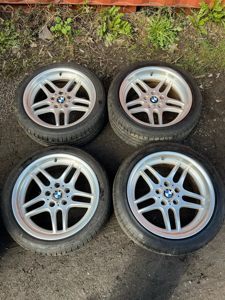 18’ Genuine BMW Parallel 5x120 alloy wheels - Image 1