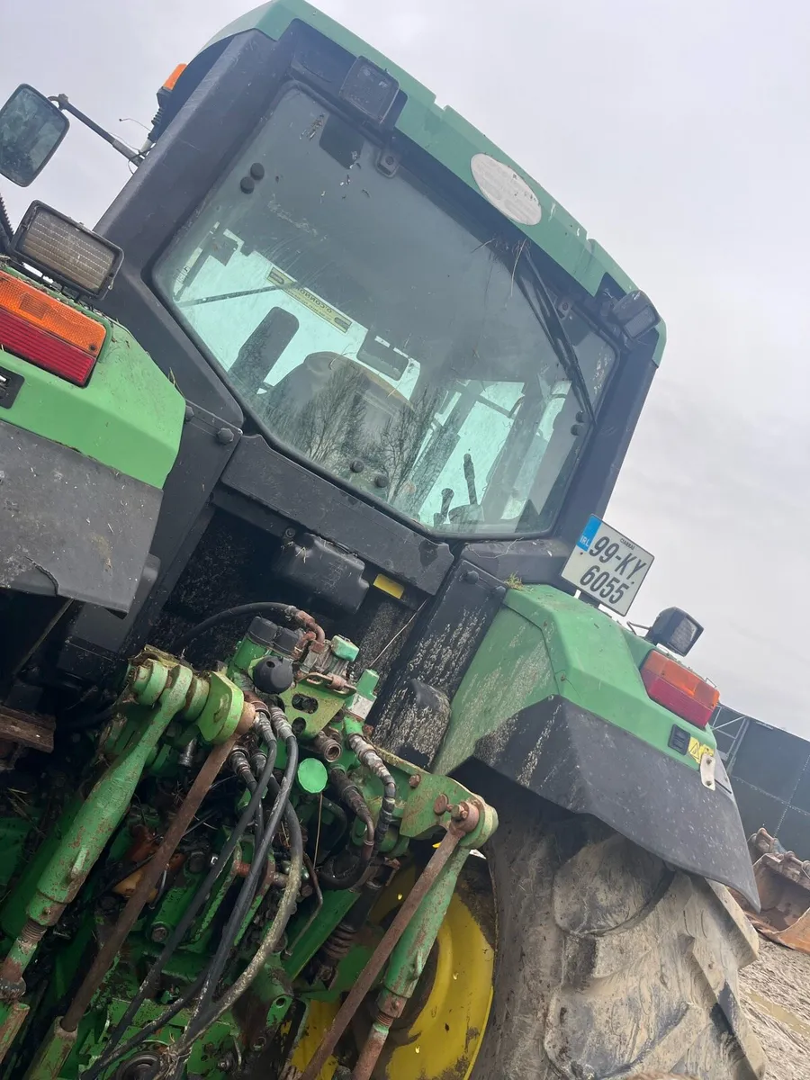 John Deere 6910 - Image 2