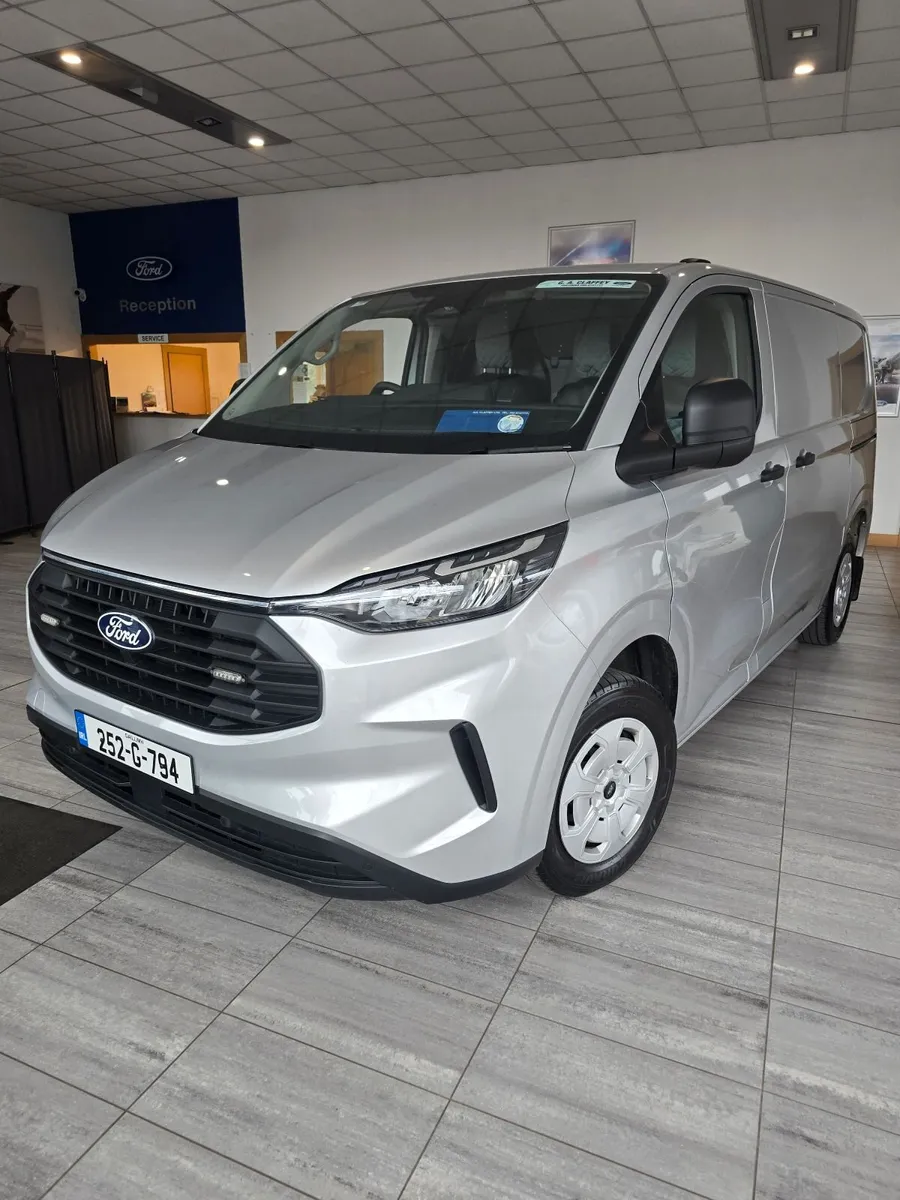 Ford Transit Custom 2025 - Image 1