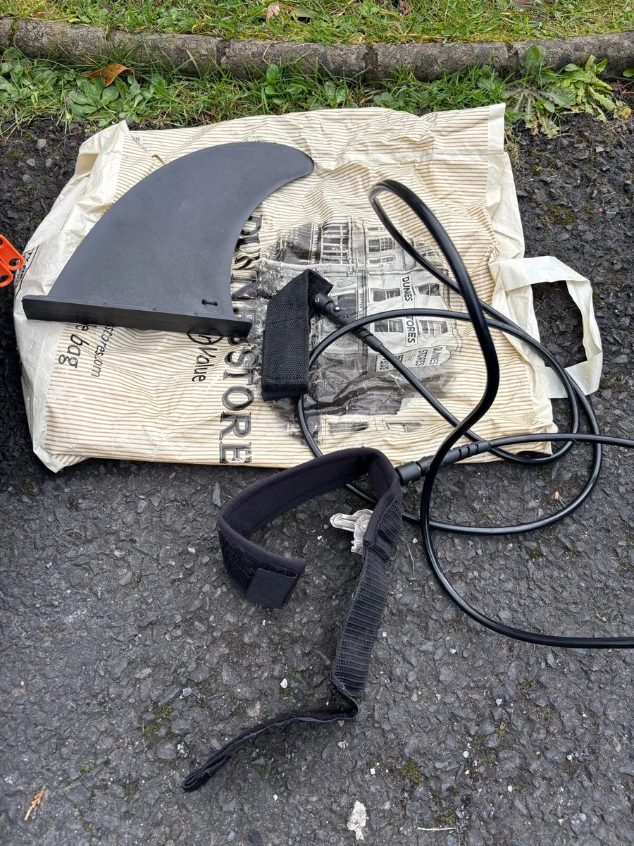 9’ Paddle board - Image 3