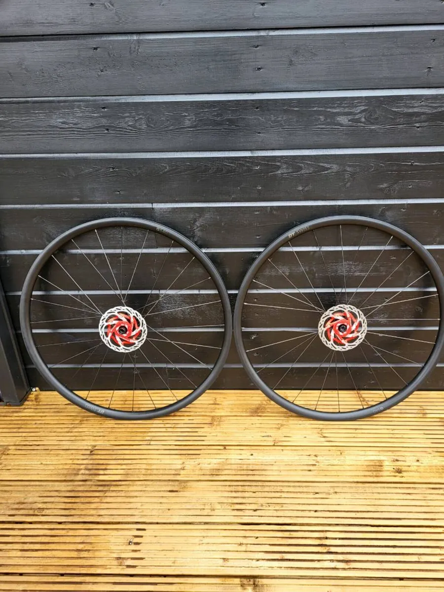 DT Swiss Wheelset - Image 1