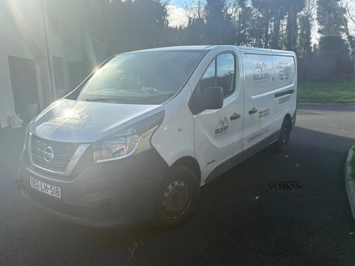 Nissan nv300 - Image 4