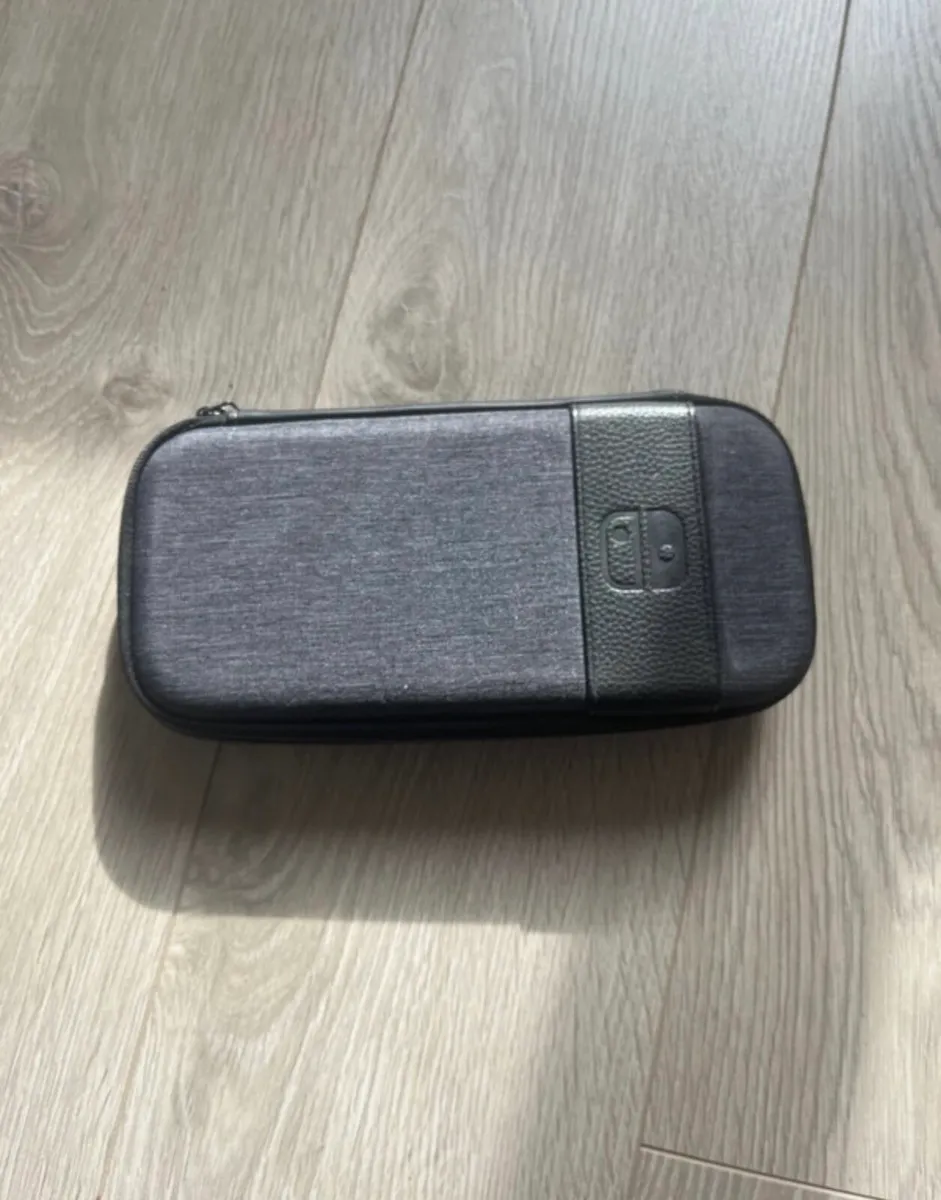 Nintendo switch and accessories - Image 4