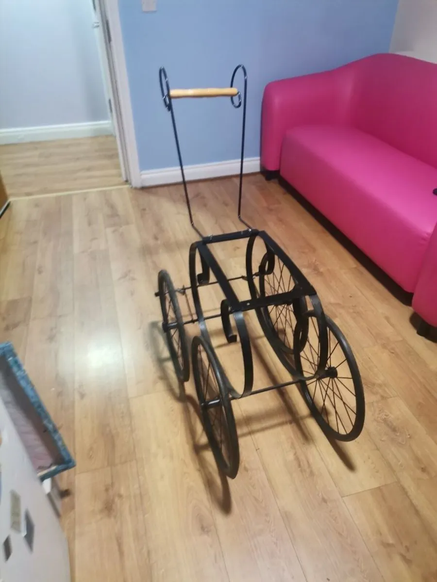 Pram - Image 2
