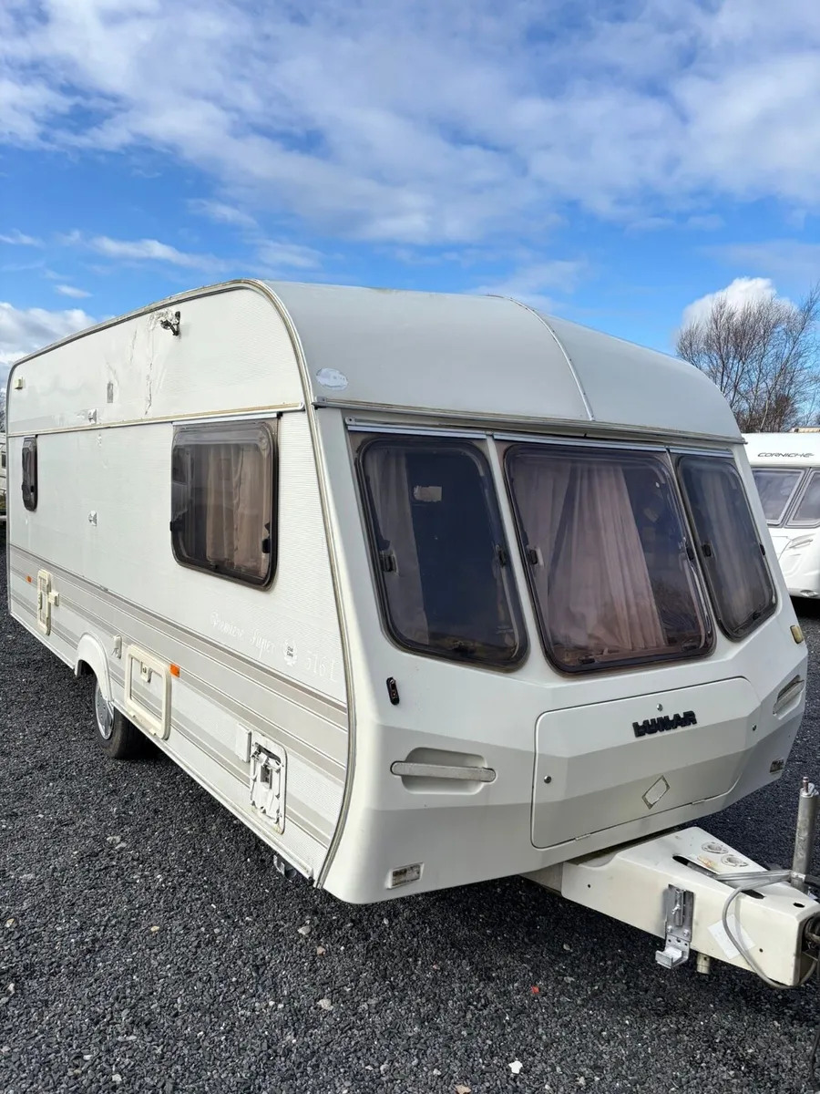 Lunar 5 berth starter caravan for sale - Image 1