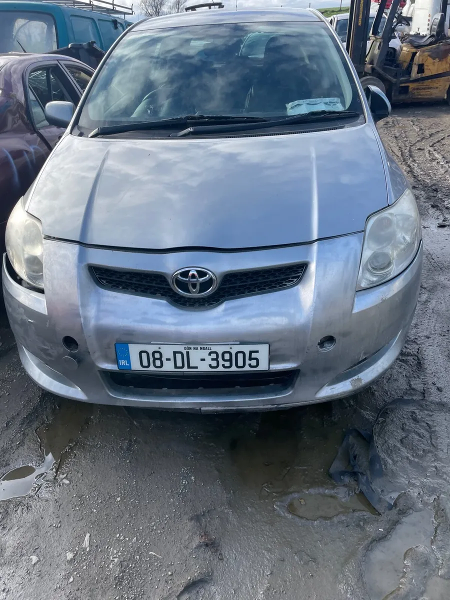 Toyota HiAce 1999 - Image 1