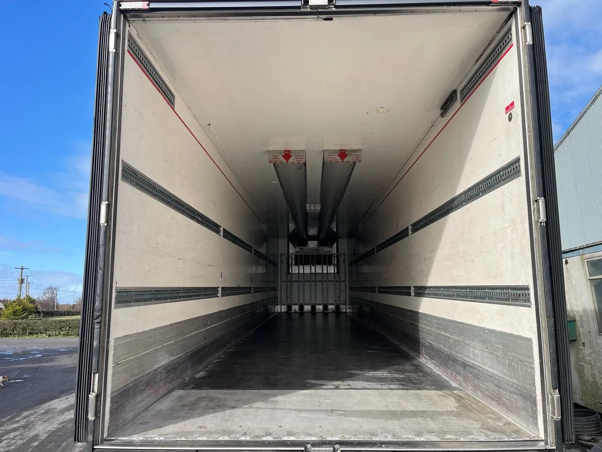 2016 chereau fridge - Image 4