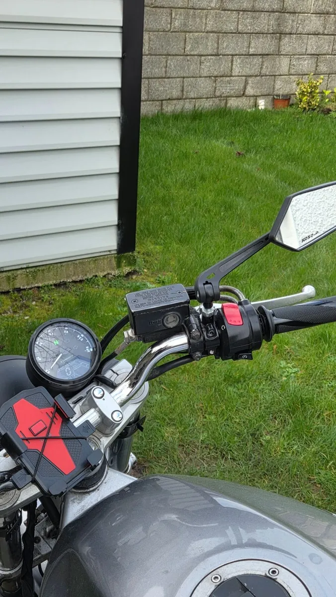 Suzuki Bandit 650 2007 - Image 4