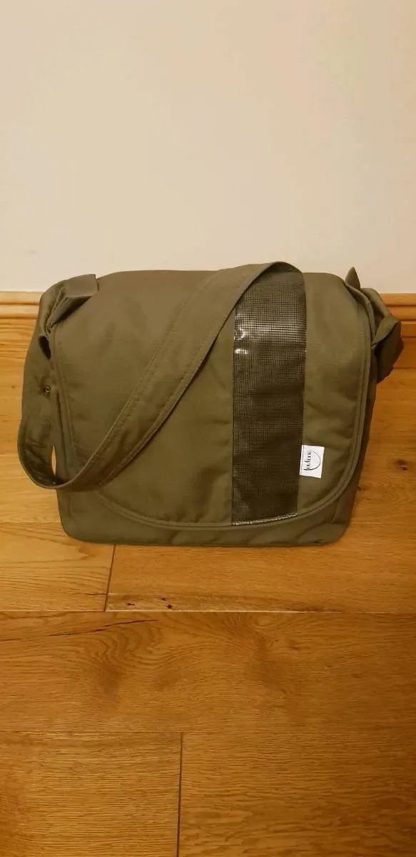 Changing Bag & Accessories (Teutonia Brand) - Image 3