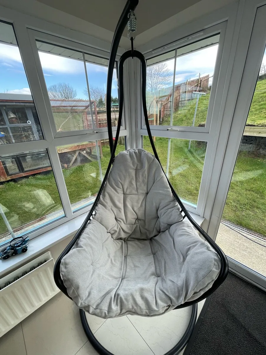 STURDY Hanging swing chair - Image 2