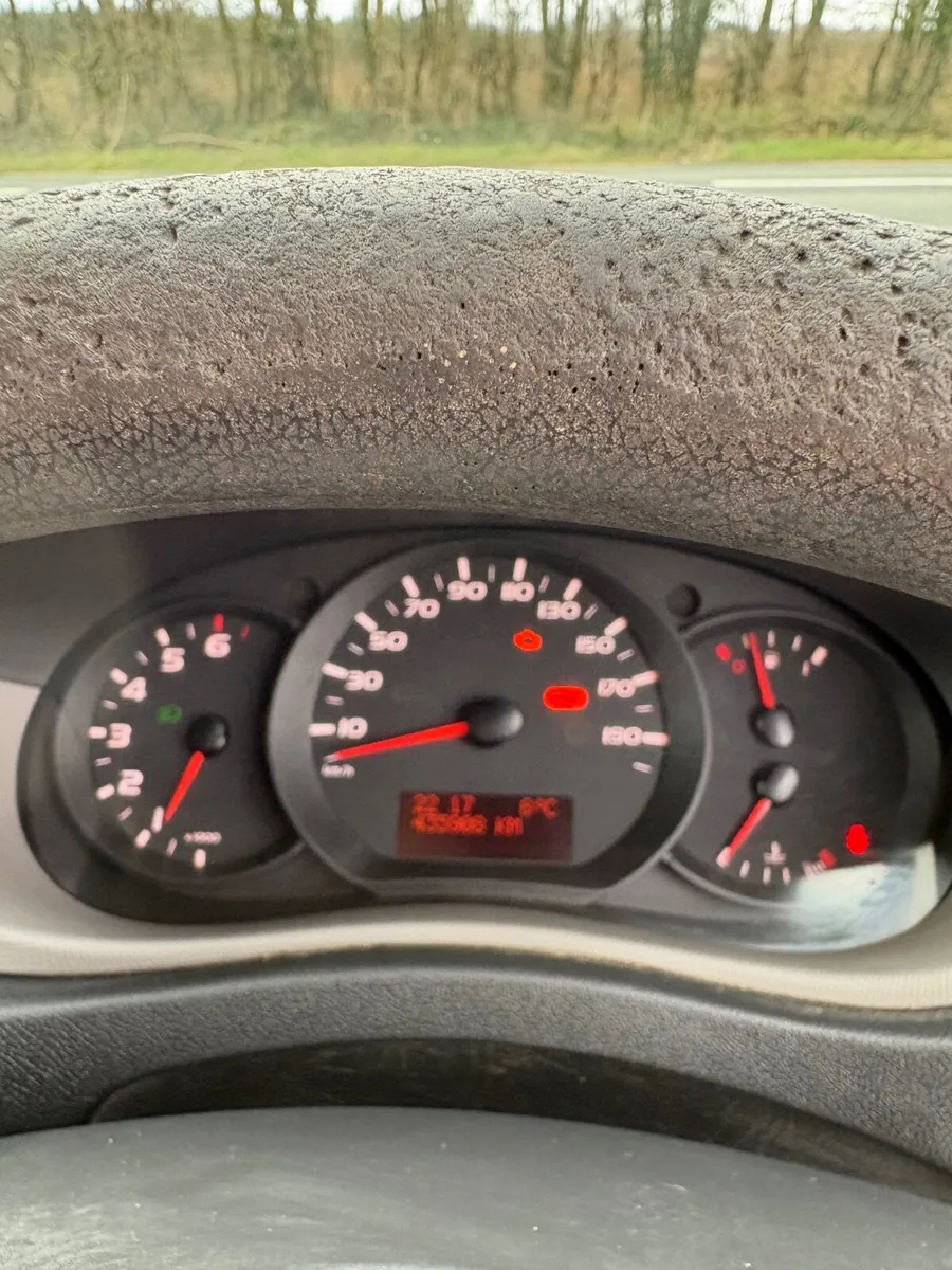 Renault Master 2015 - Image 2