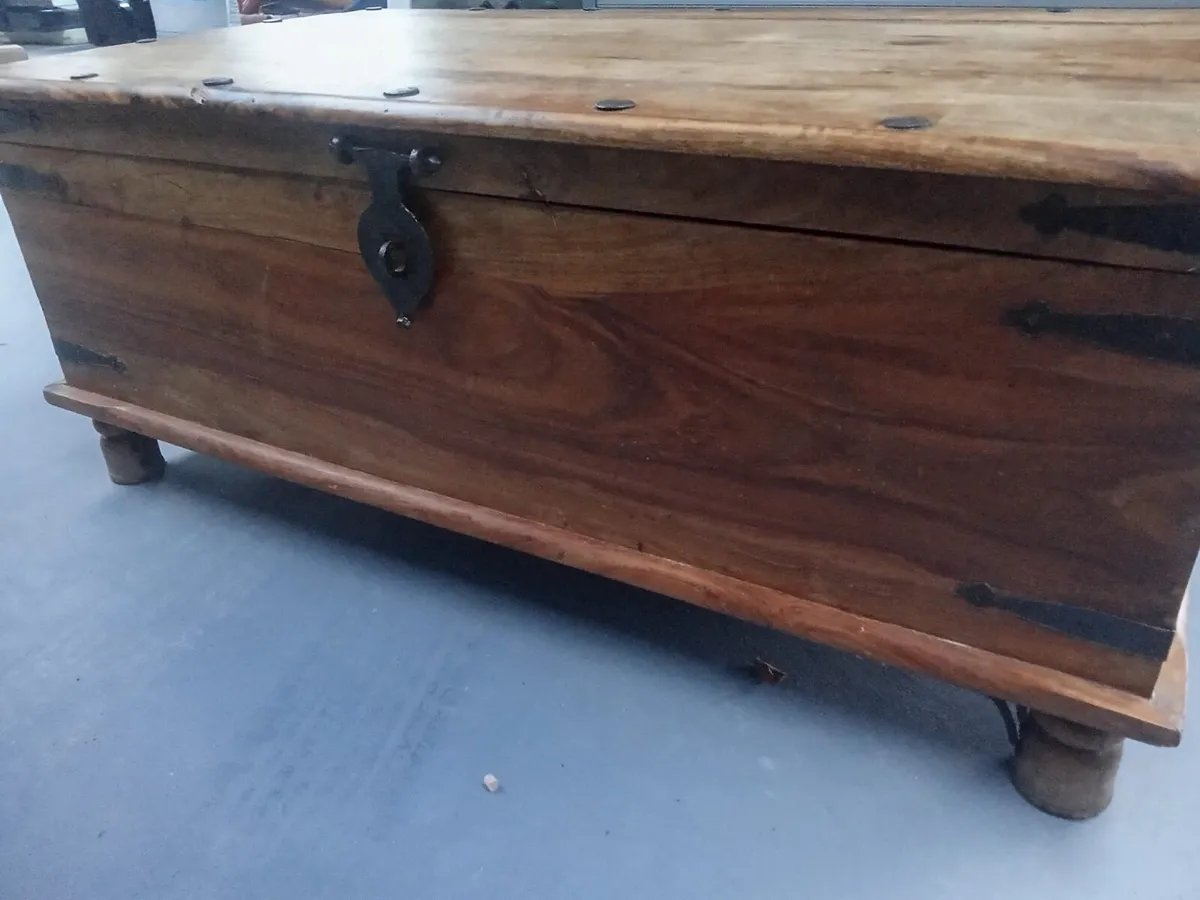 Blanket box for sale - Image 2