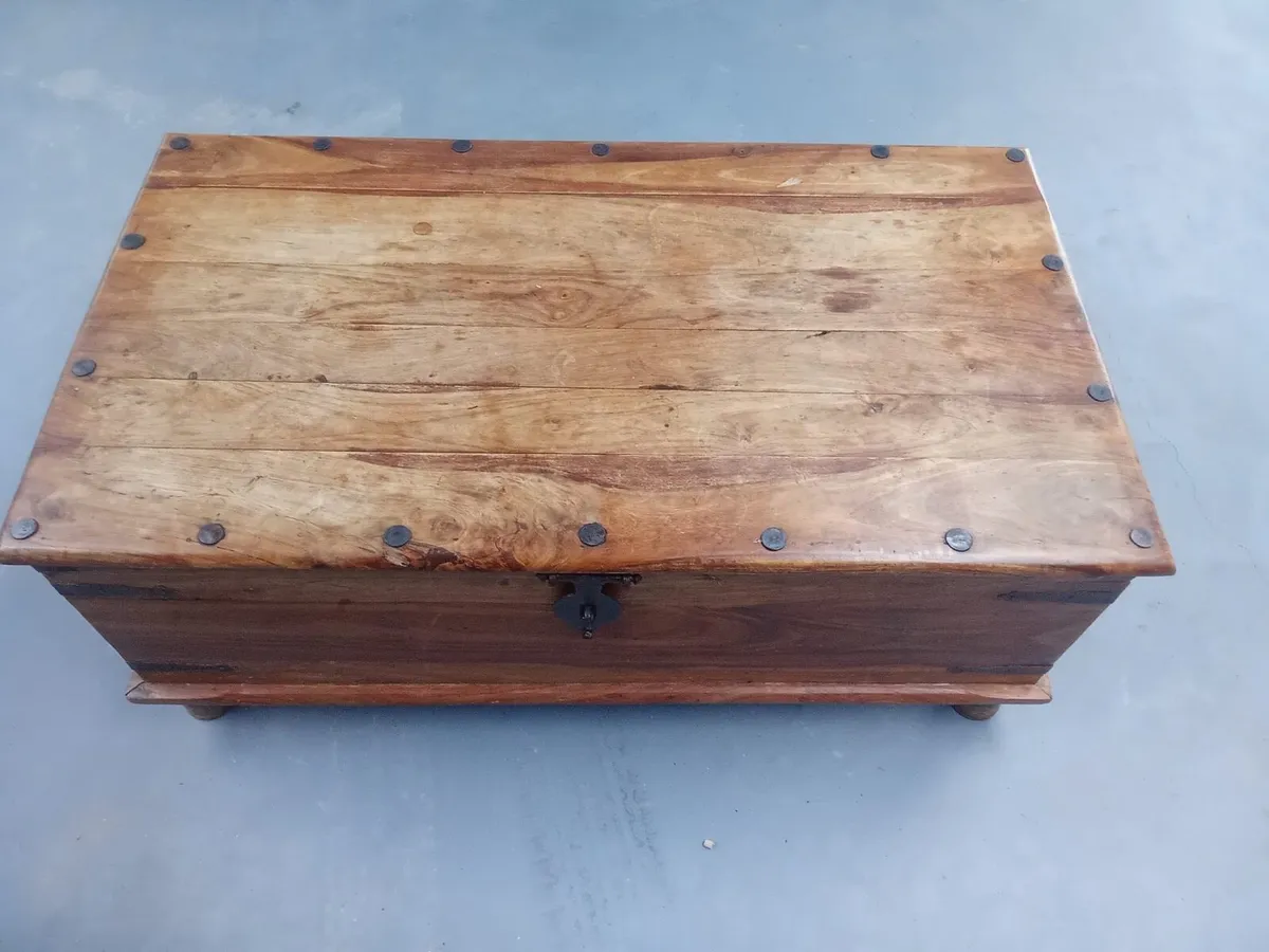 Blanket box for sale - Image 3