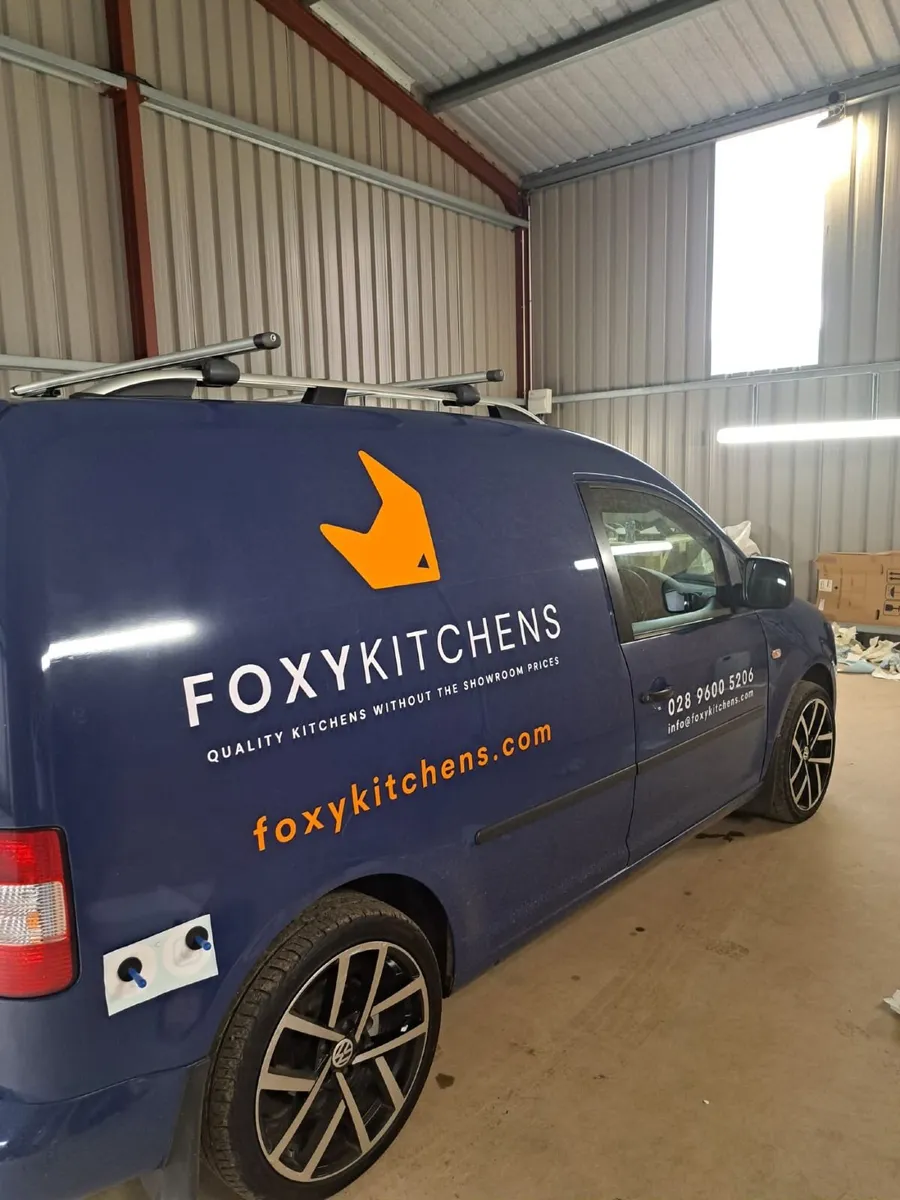 Volkswagen Caddy 2008 - Image 4