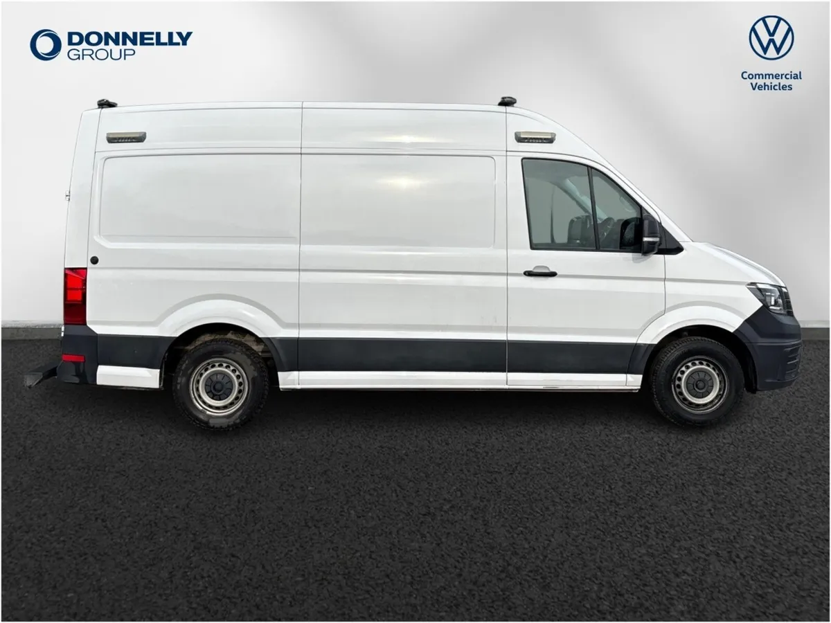 Volkswagen Crafter Cr35 Mwb Diesel Fwd Trendline - Image 4