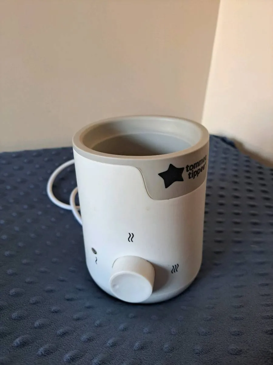 Tommee tippee bottle warmer - Image 1