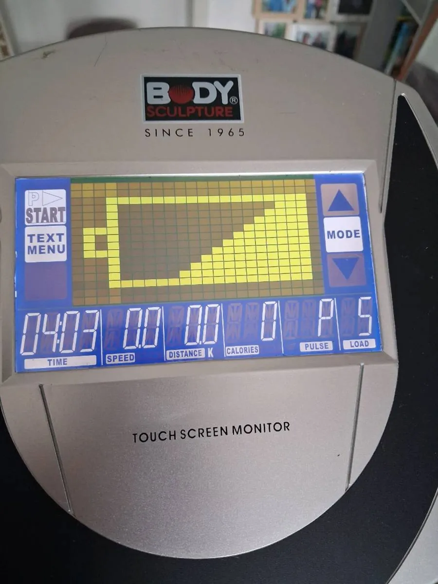 Cross Trainer - Image 2